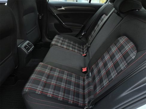 Used 2018 Volkswagen GTI S image 12