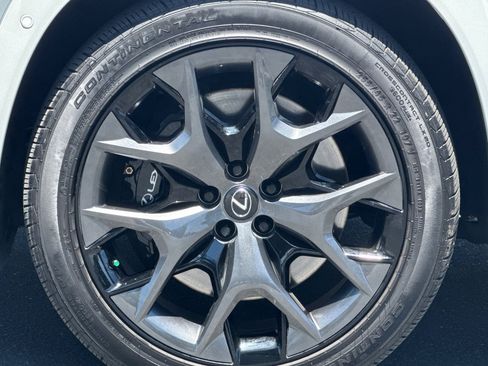 Certified 2025 Lexus TX 500h AWD w/ Technology Package image 39