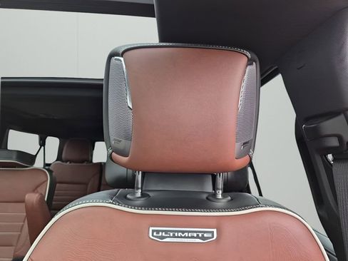 Used 2023 GMC Yukon XL Denali Ultimate image 33