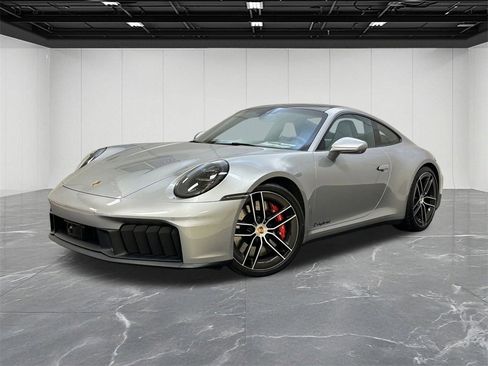 Used 2025 Porsche 911 Carrera GTS image 1