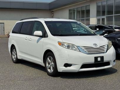 Used 2015 Toyota Sienna LE