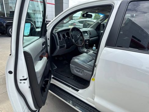 Used 2013 Toyota Sequoia Platinum AWD/4WD image 11