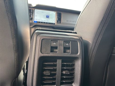 New 2025 Ford Bronco Outer Banks image 53