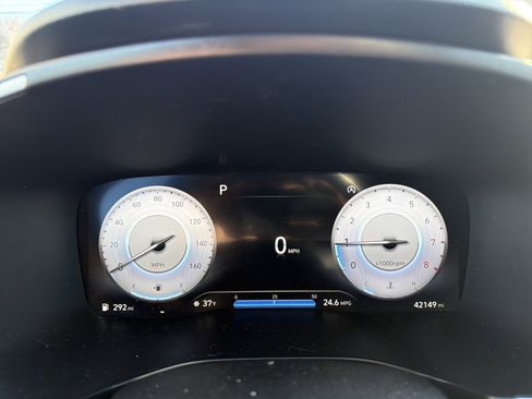 Used 2023 Hyundai Santa Fe Limited image 17