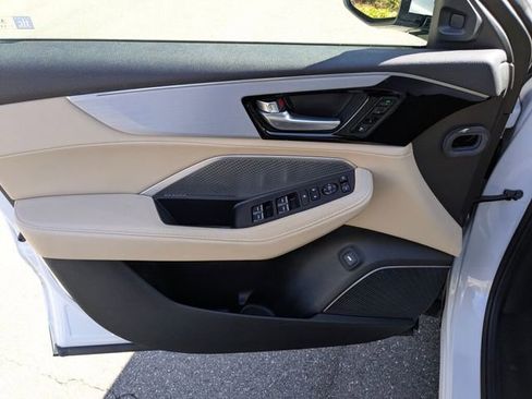 Used 2022 Acura MDX Technology image 32