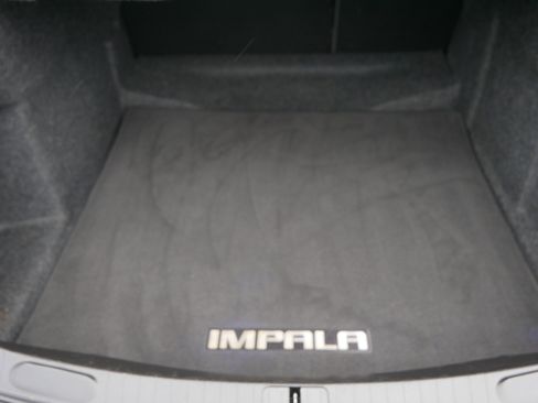 Used 2018 Chevrolet Impala Premier FWD image 18
