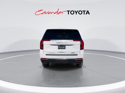 Used 2025 GMC Yukon Denali image 7
