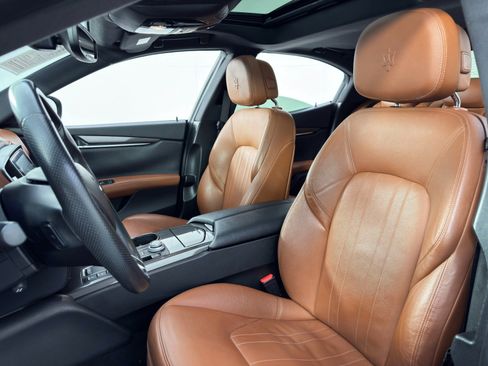 Used 2018 Maserati Ghibli image 38