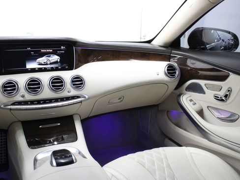 Used 2015 Mercedes-Benz S 550 4MATIC Coupe image 17