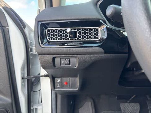 Used 2024 Honda Civic LX image 10