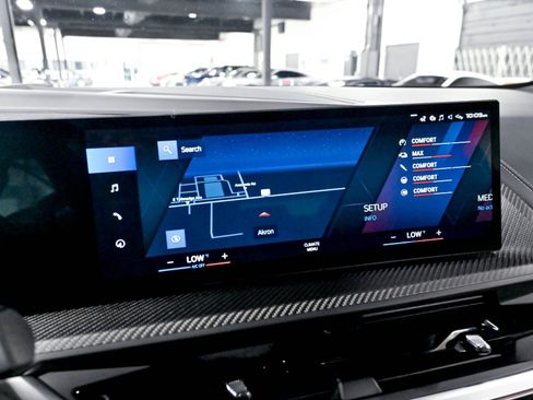 Used 2023 BMW XM AWD/4WD image 10