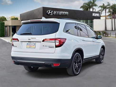 Used 2022 Honda Pilot Black Edition image 3