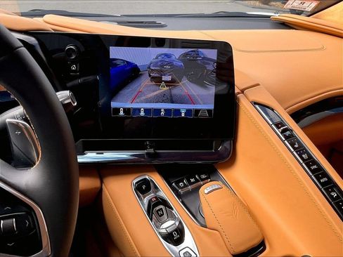 Used 2024 Chevrolet Corvette Stingray Premium Conv w/ Stealth Interior Trim Package RWD image 19