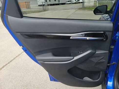 Used 2023 Kia Seltos S w/ Navigation Package image 32