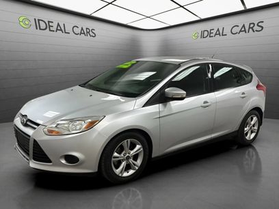 Used 2014 Ford Focus SE w/ SE Winter Package