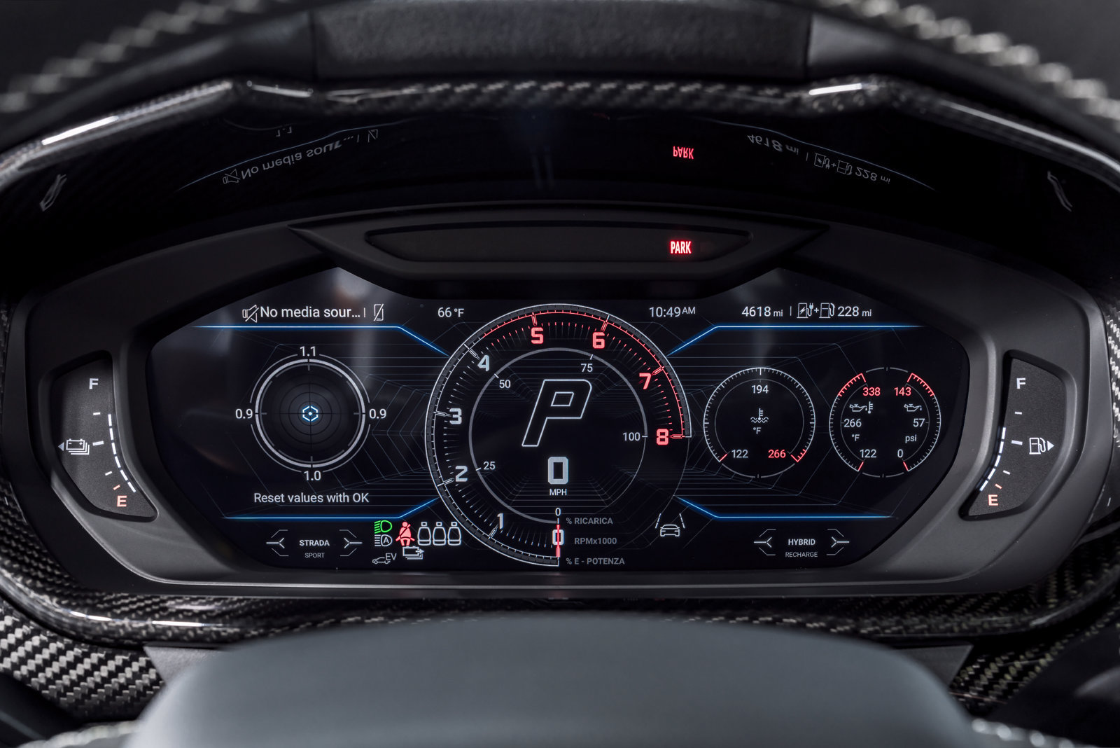 Used 2025 Lamborghini Urus SE AWD/4WD image 17