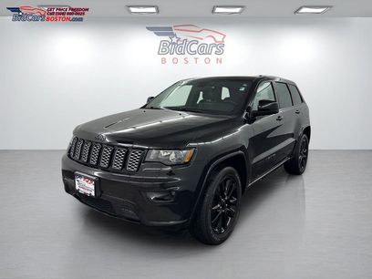 Used 2019 Jeep Grand Cherokee Altitude