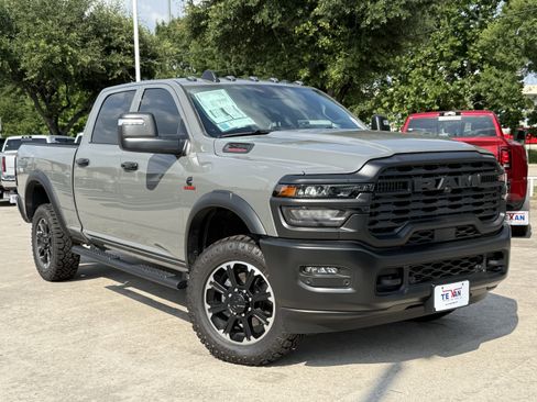 New 2026 RAM 2500 Warlock AWD/4WD image 2