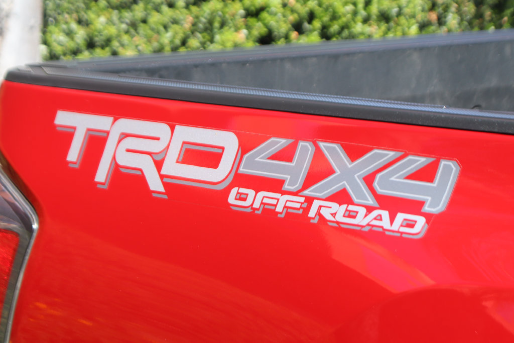 Used 2021 Toyota Tacoma TRD Off-Road w/ Technology Package AWD/4WD image 45