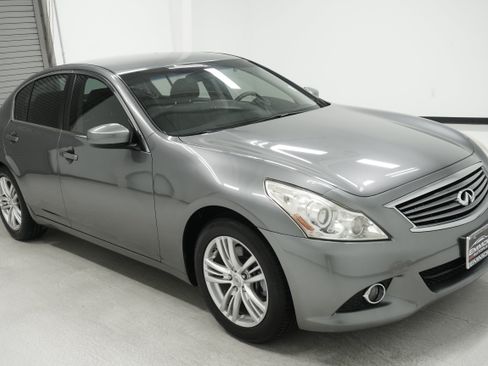 Used 2011 INFINITI G25 RWD image 3
