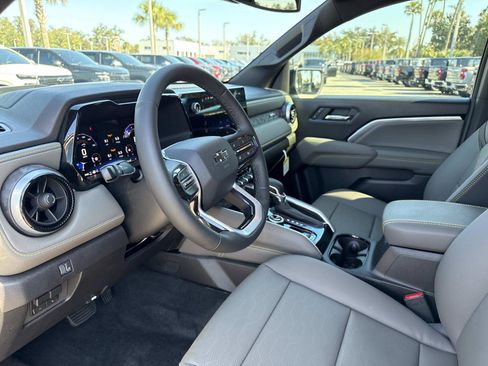New 2026 Chevrolet Colorado ZR2 w/ Technology Package image 21