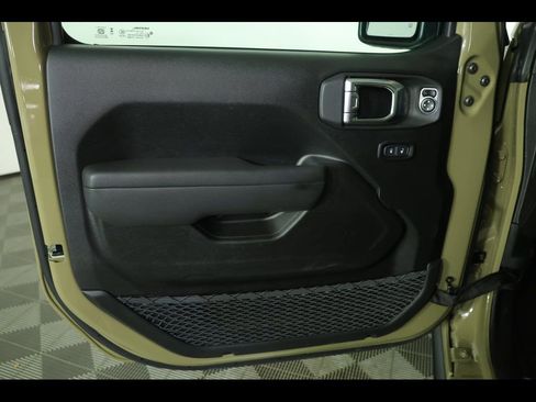 New 2026 Jeep Gladiator Willys image 15