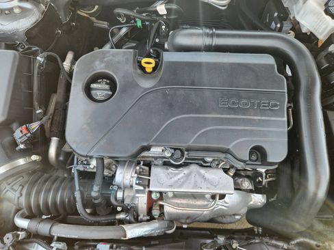 Used 2024 Chevrolet Malibu LT FWD image 29