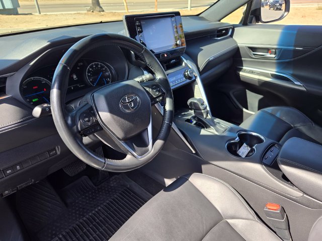 Used 2022 Toyota Venza XLE AWD/4WD image 10