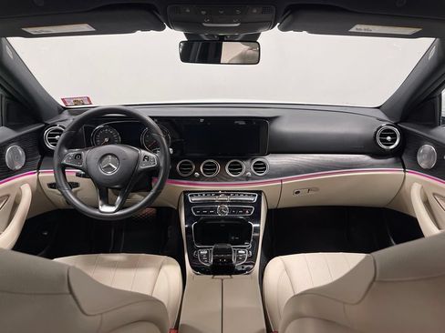 Certified 2017 Mercedes-Benz E 300 4MATIC image 30