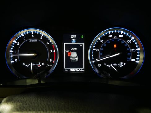 Used 2015 Toyota Highlander Limited Platinum image 21