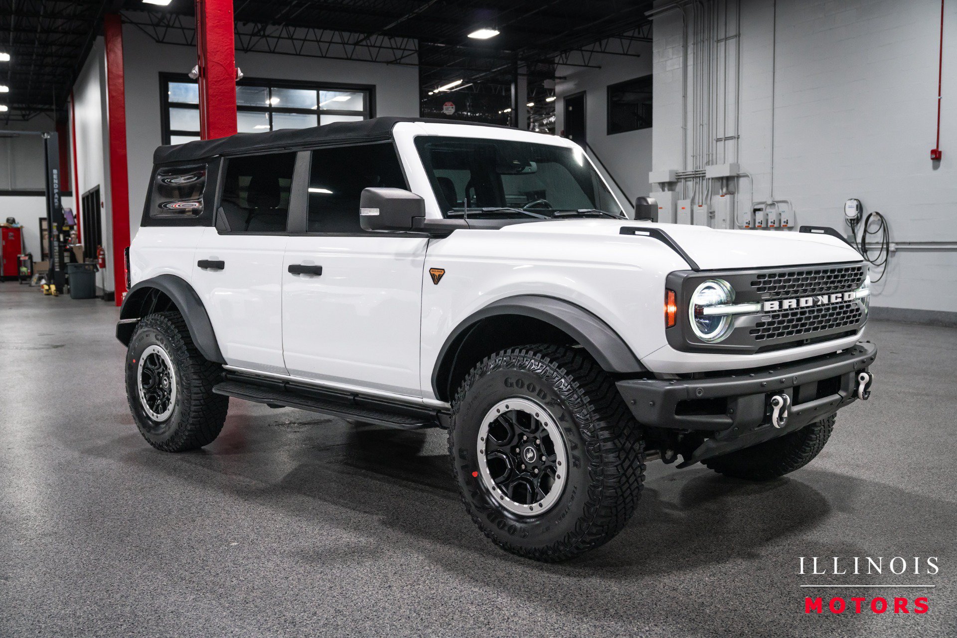 Used 2022 Ford Bronco Badlands AWD/4WD image 7