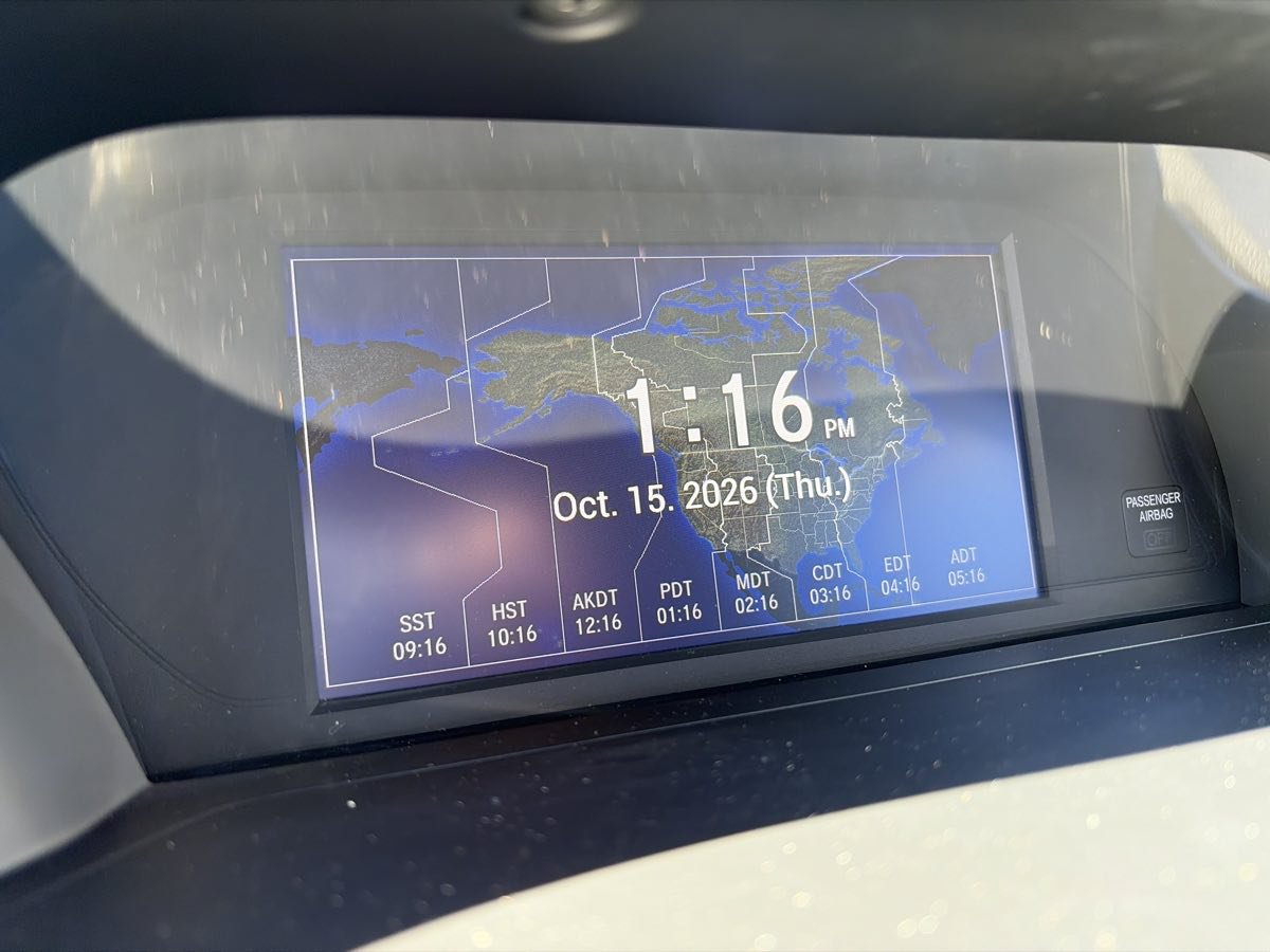 Used 2017 Honda Accord Touring image 40