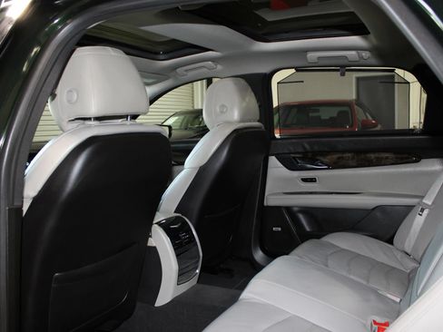 Used 2017 Cadillac CT6 Luxury AWD/4WD image 31