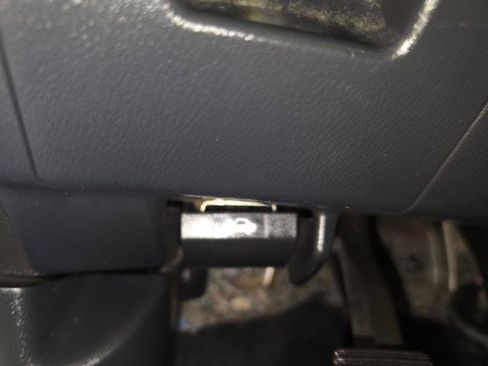 Used 2017 Nissan Pathfinder SV AWD/4WD image 23