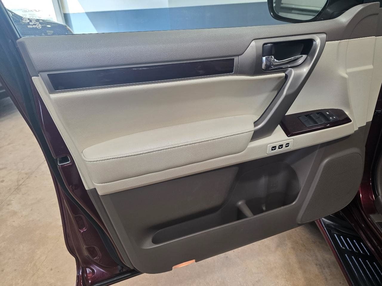 Used 2017 Lexus GX 460 Premium AWD/4WD image 12