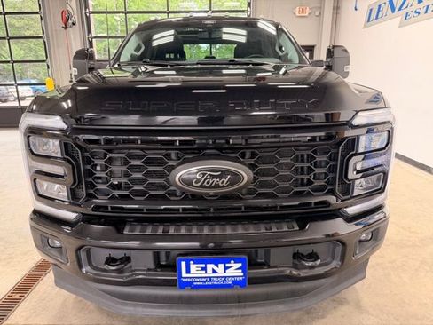 Used 2025 Ford F250 Lariat w/ Black Appearance Package AWD/4WD image 3