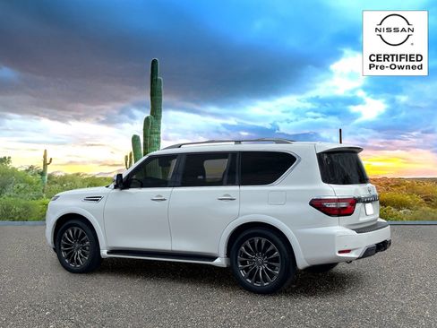 Certified 2023 Nissan Armada Platinum w/ Captain's Chairs Package RWD image 4
