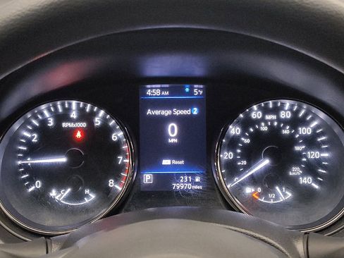 Used 2018 Nissan Rogue S image 23