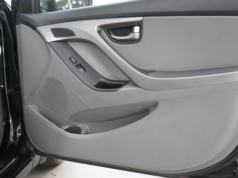 Used 2014 Hyundai Elantra Sport FWD image 9