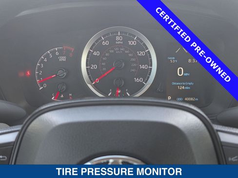 Used 2022 Toyota Corolla Cross L image 25