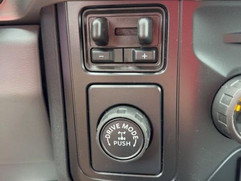 Used 2024 Ford F350 XL w/ 360-Degree Camera Package image 21