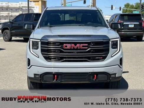 Used 2024 GMC Sierra 1500 AT4 w/ Technology Package image 2