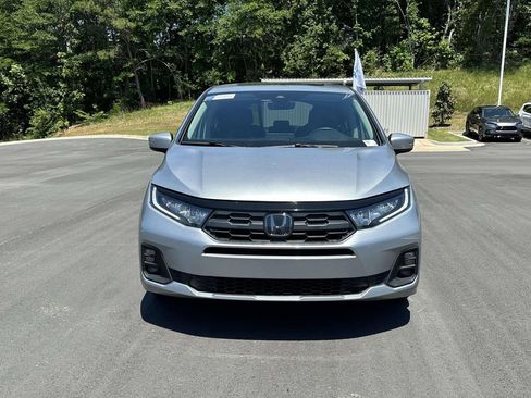 Certified 2025 Honda Odyssey EX-L image 2