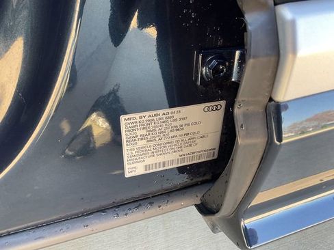 Used 2023 Audi Q7 2.0T Premium w/ Convenience Package image 38