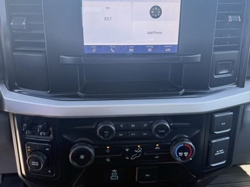 Used 2024 Ford F350 XLT image 22