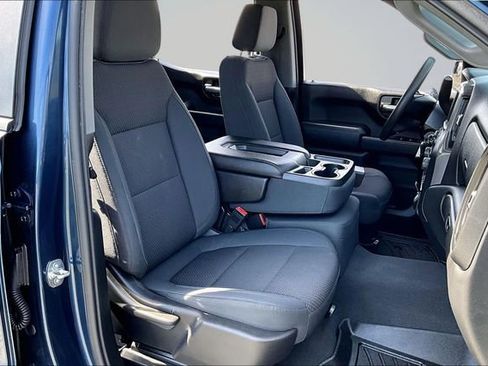 Used 2019 Chevrolet Silverado 1500 Custom w/ Custom Value Package image 28