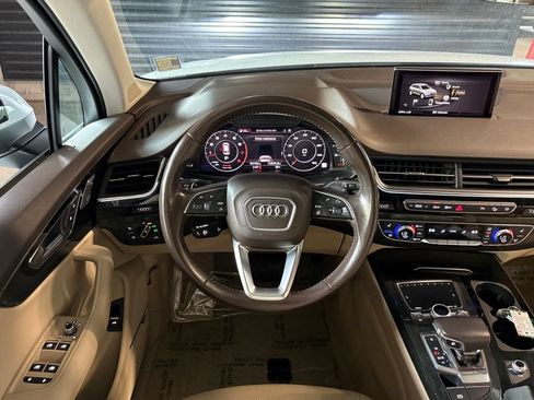 Used 2018 Audi Q7 3.0T Premium Plus AWD/4WD image 14