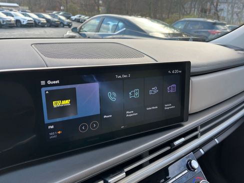 Used 2025 Hyundai Santa Fe SEL image 20