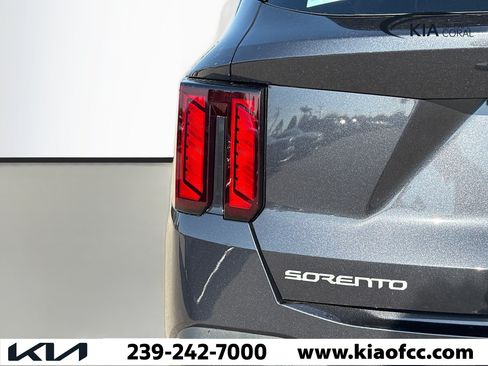 New 2026 Kia Sorento S w/ S Panoramic Sunroof Package AWD/4WD image 9