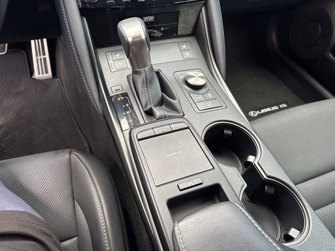 Certified 2022 Lexus IS 350 F Sport RWD image 25